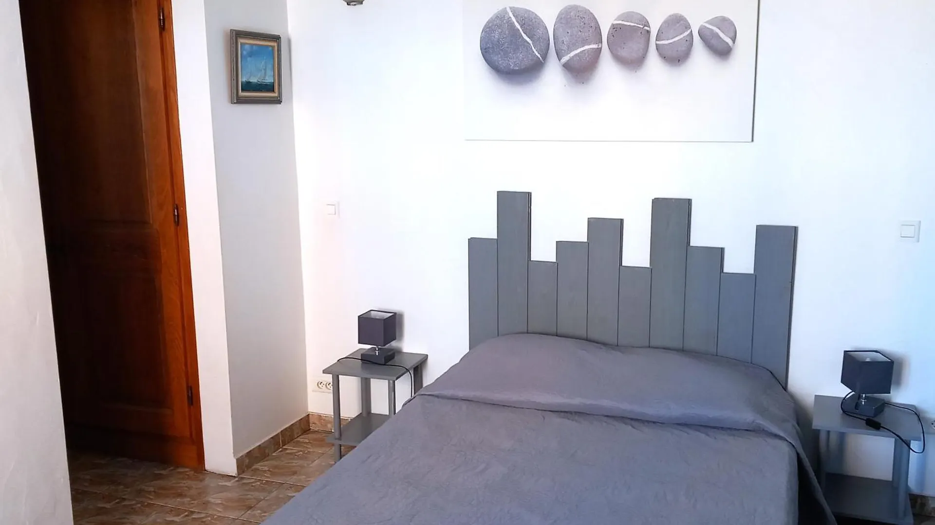 Apartament La Tour Fondue Appartement Vue Mer Grand T2 Face A Porquerolles Drap Serviette Non Fournis Hyères