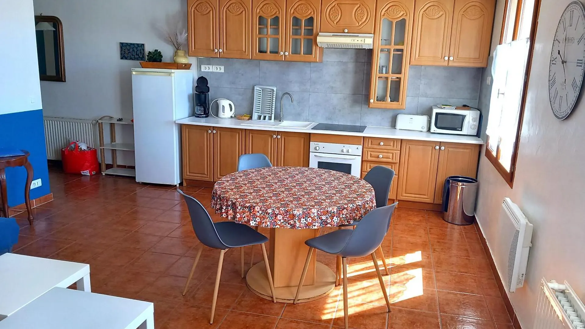 Apartament La Tour Fondue Appartement Vue Mer Grand T2 Face A Porquerolles Drap Serviette Non Fournis Hyères Francja