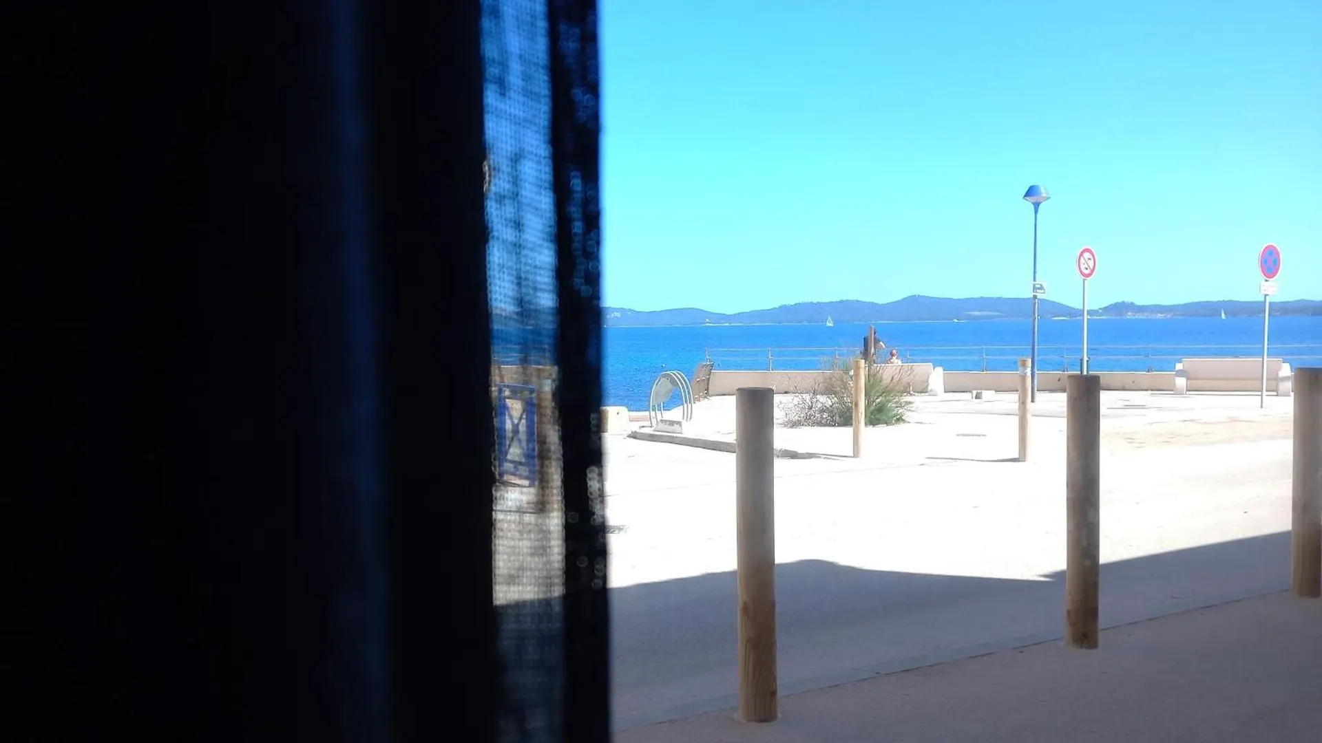 La Tour Fondue Appartement Vue Mer Grand T2 Face A Porquerolles Drap Serviette Non Fournis Hyères
